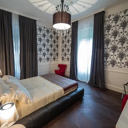 Отель Relais Metelli 4*