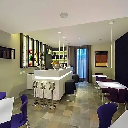 Hotel Relais Metelli 4*
